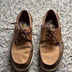 Brown Leather Boat Shoes with Moc Toe Design